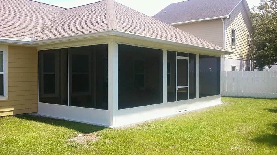 SCREENED IN REAR PORCH