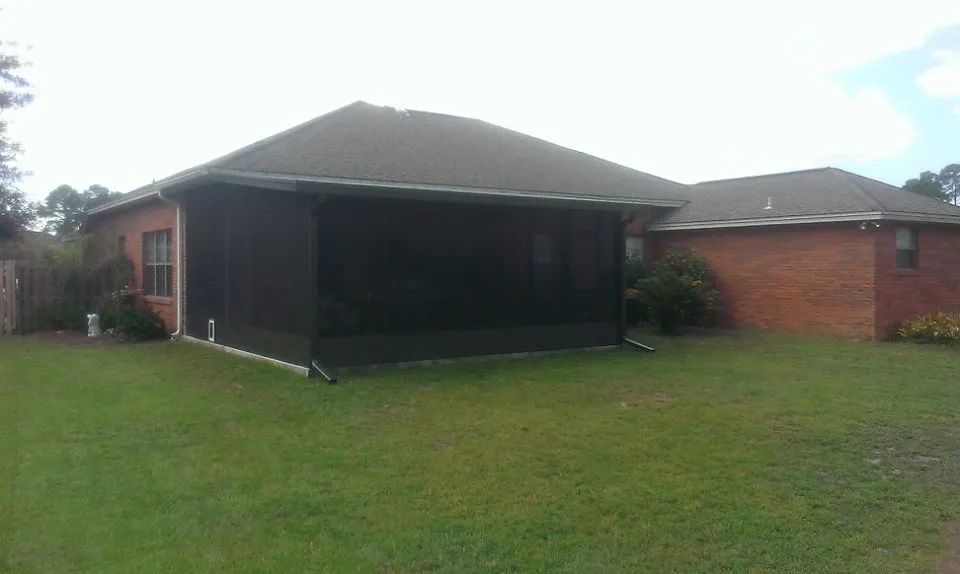 16X20 BRONZE SCREEN ROOM