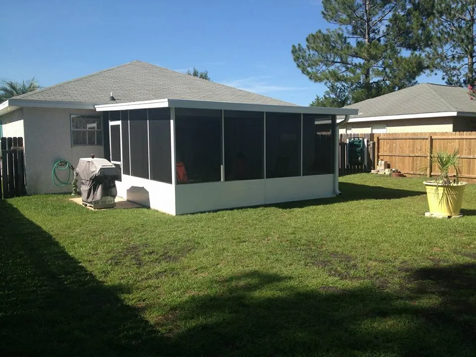 16X20 SCREEN ROOM