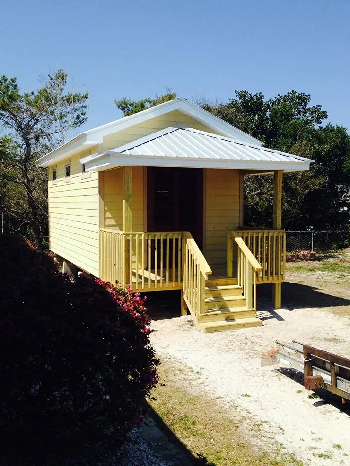 COTTAGE