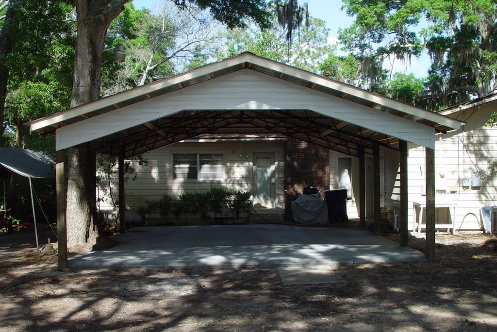 24X24 CARPORT WITH TRUSS COVER