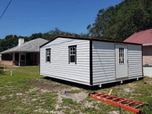 16X20 PORTABLE WHITE WITH RED ROOF