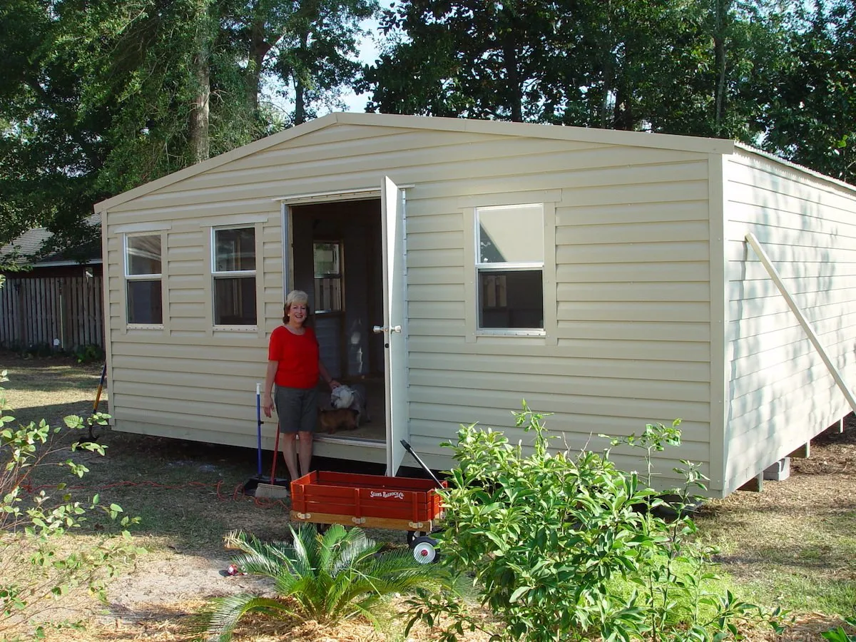 16X20 PORTABLE BUILDING TAN WITH TAN TRIM