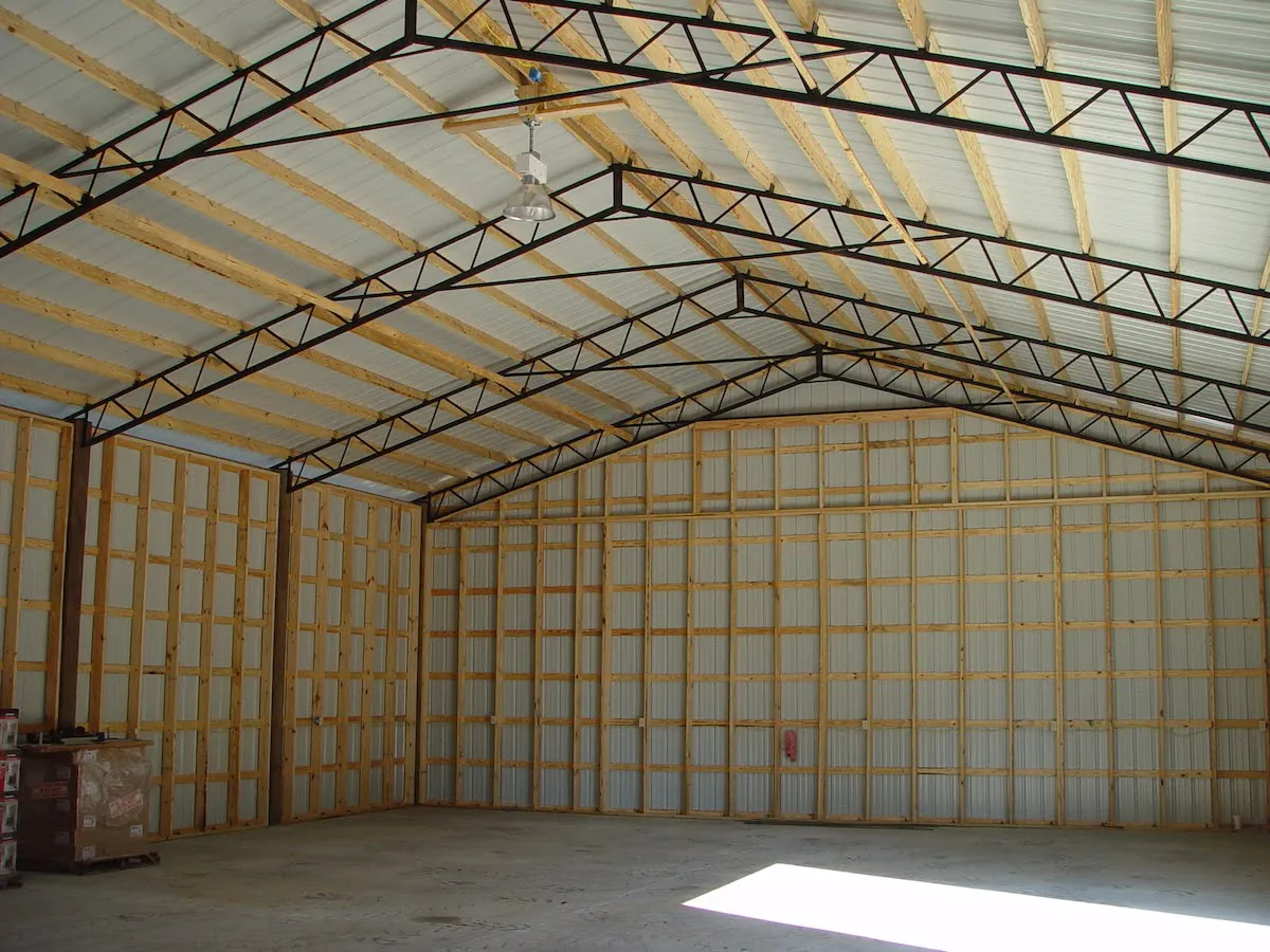 ENCLOSED POLE BARN FRAMING