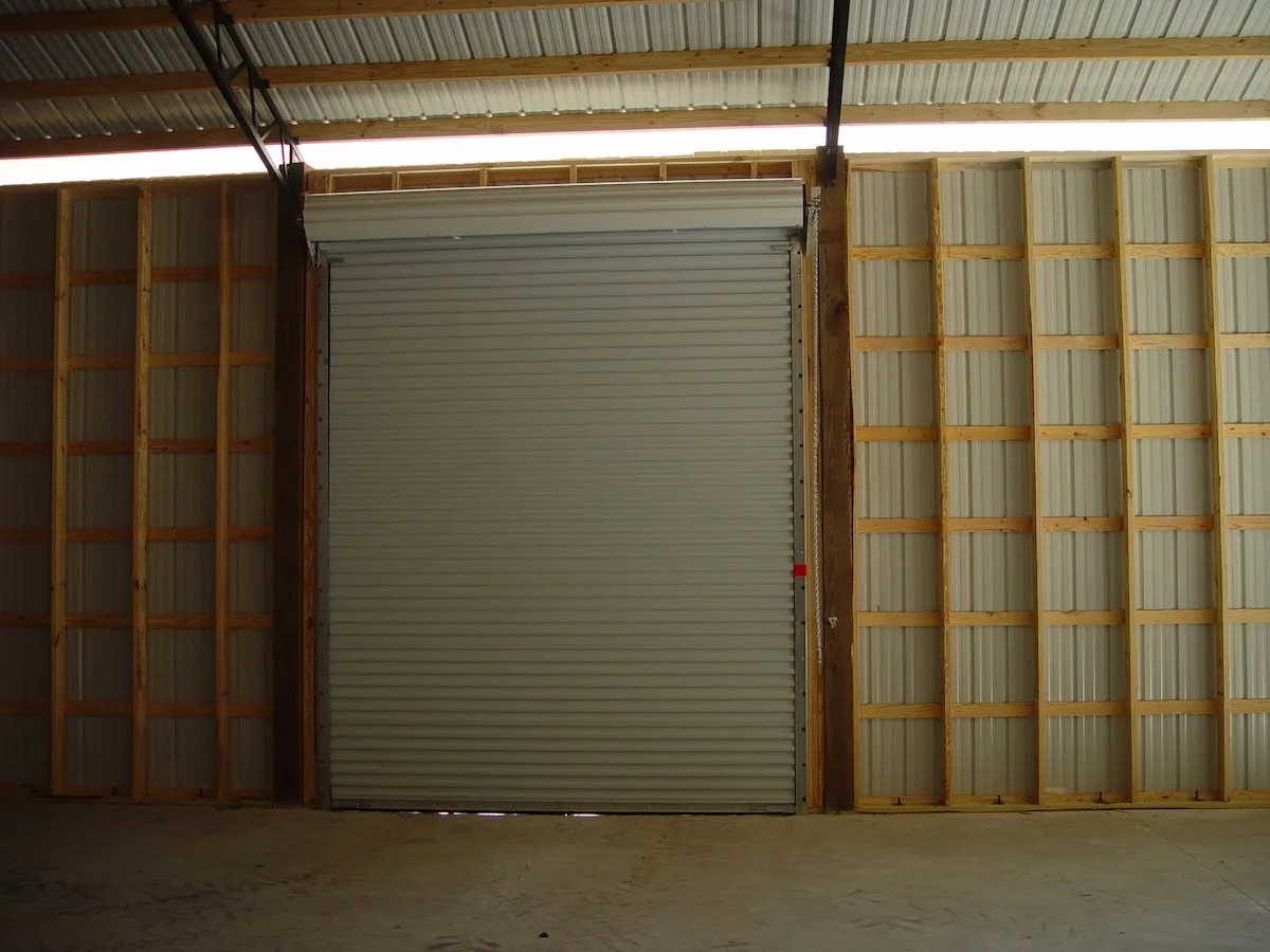 10X12 ROLL UP DOOR WALL