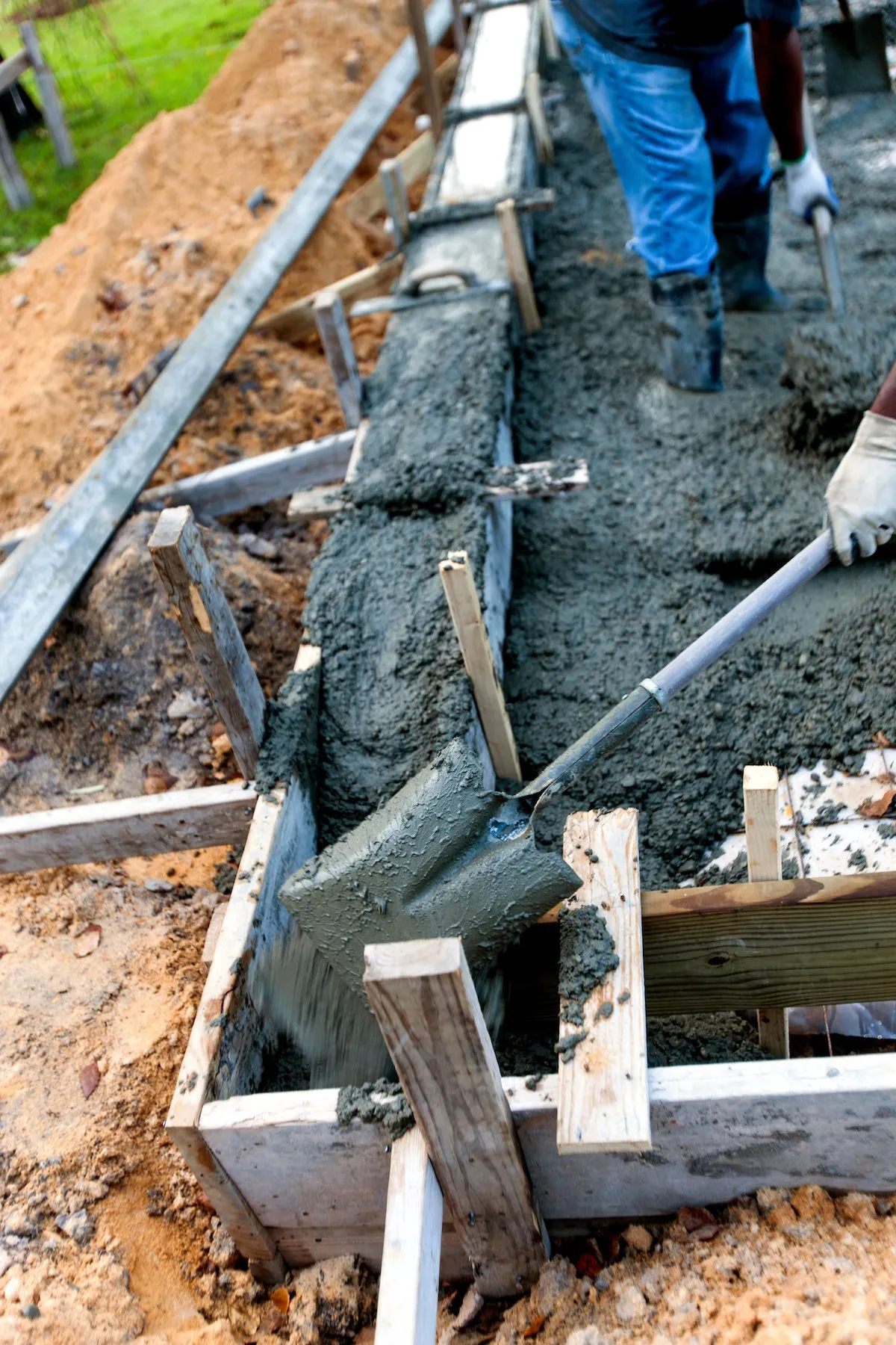CONCRETE FOOTERS