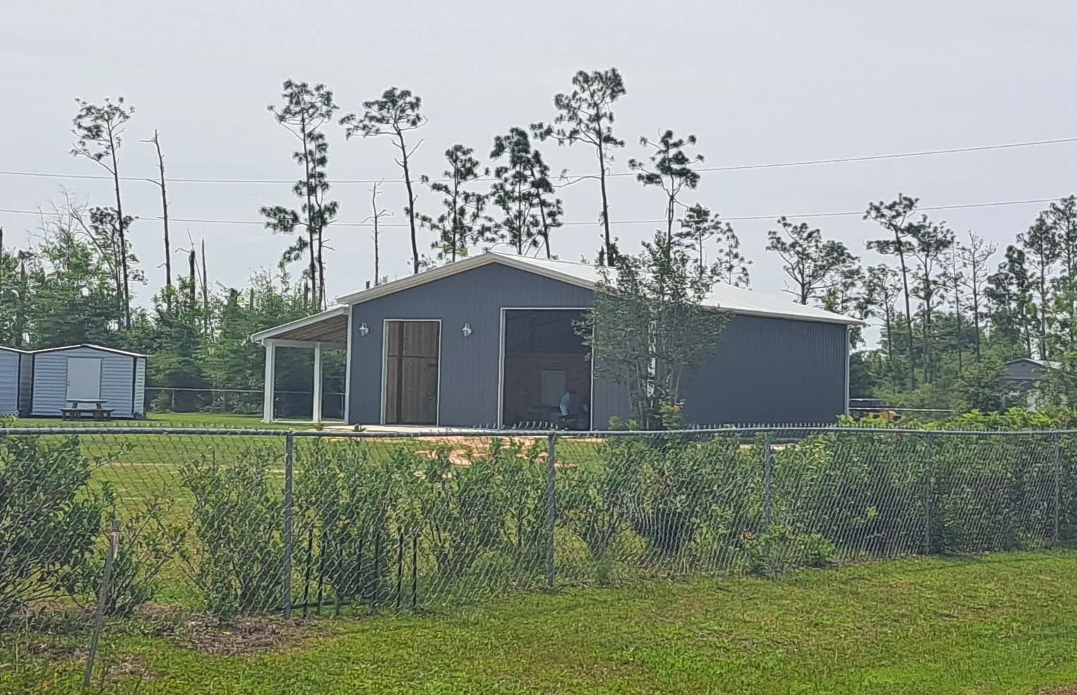 40x60x14 ENCLOSED POLE BARN