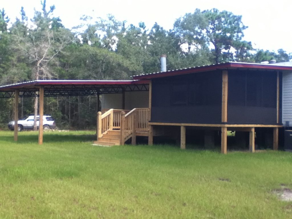 10X16 SCREEN ROOM 12X10 DECK AND 24X24 CARPORT