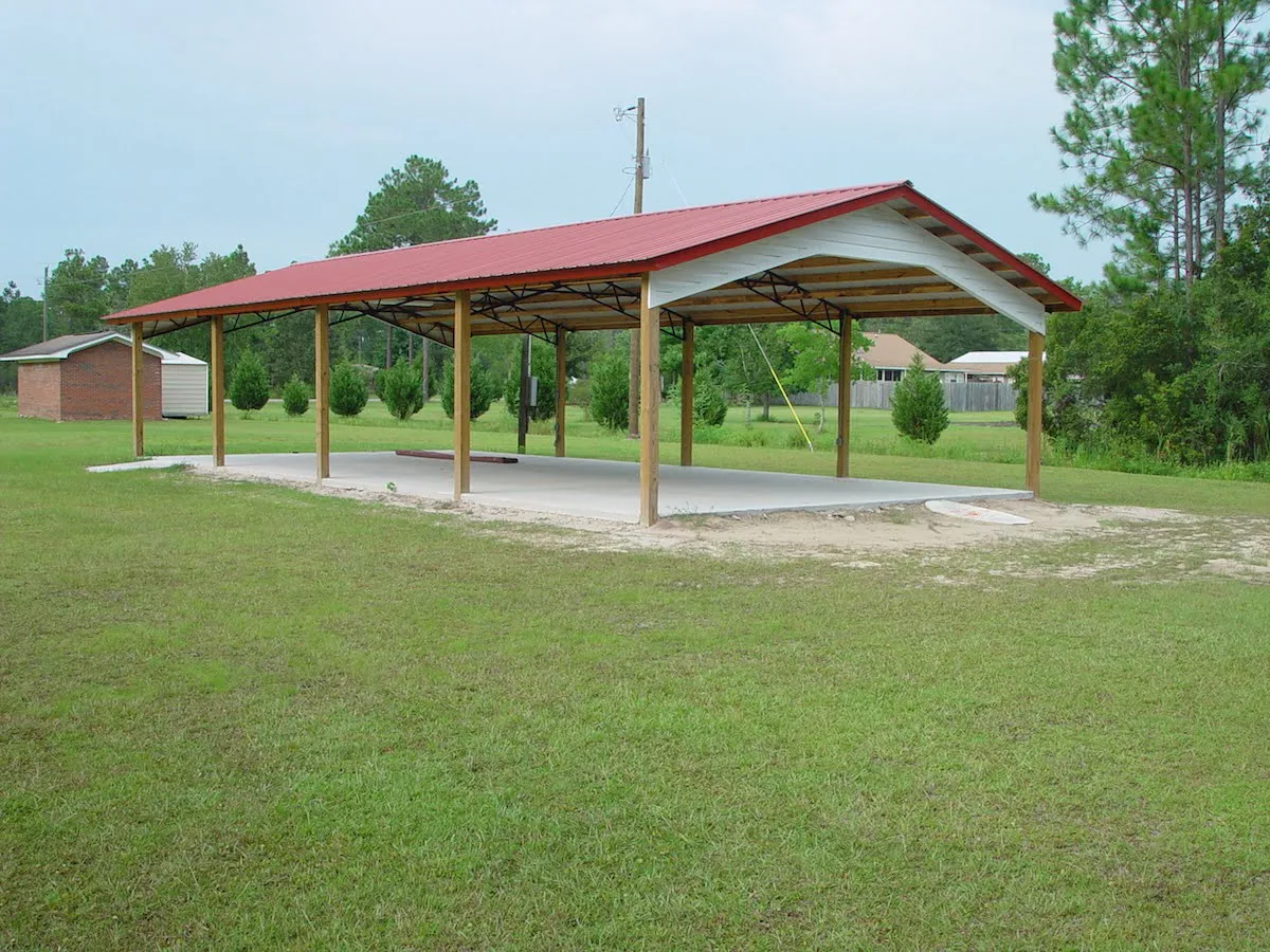 24X48 POLE BARN