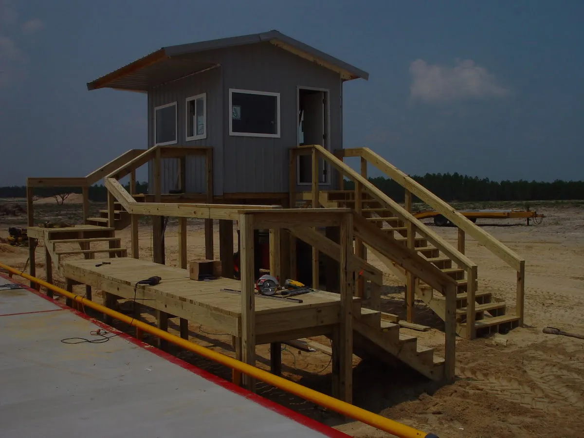 SCALE HOUSE