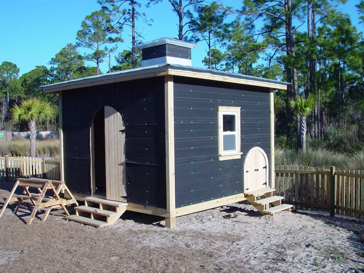 12X12 SHED WITH DOG DOOR